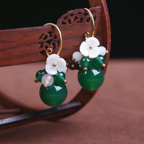 Vintage Ear Drop Earrings Green Agate Balls Flower Plant Pendant Earring For Women - 01